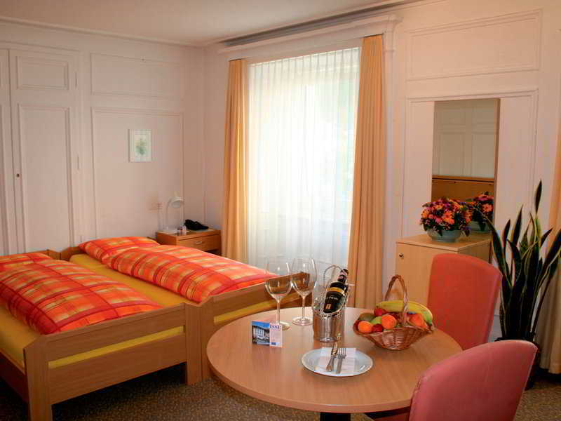 Minotel Suisse Poschiavo Quarto foto